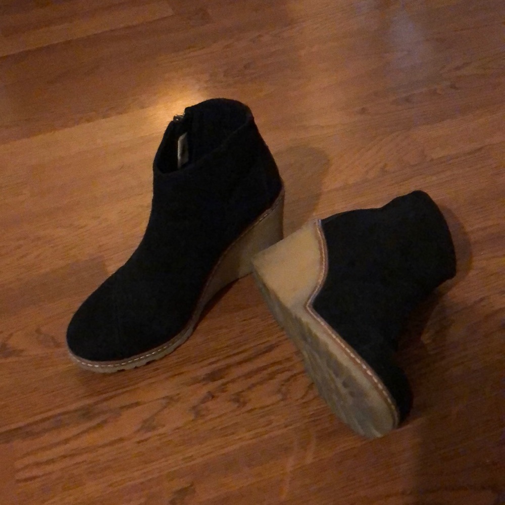 Toms Wedge heels